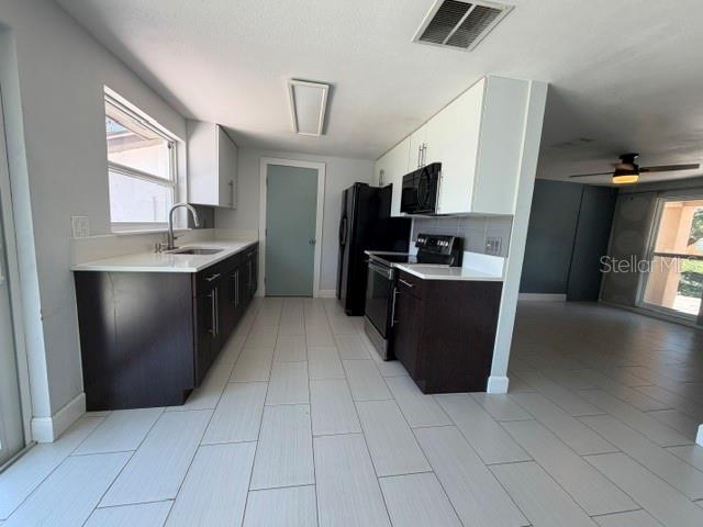 7904 Woodvine Cir Property Photo 7