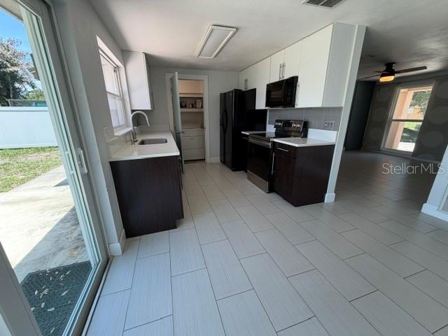 7904 Woodvine Cir Property Photo 8