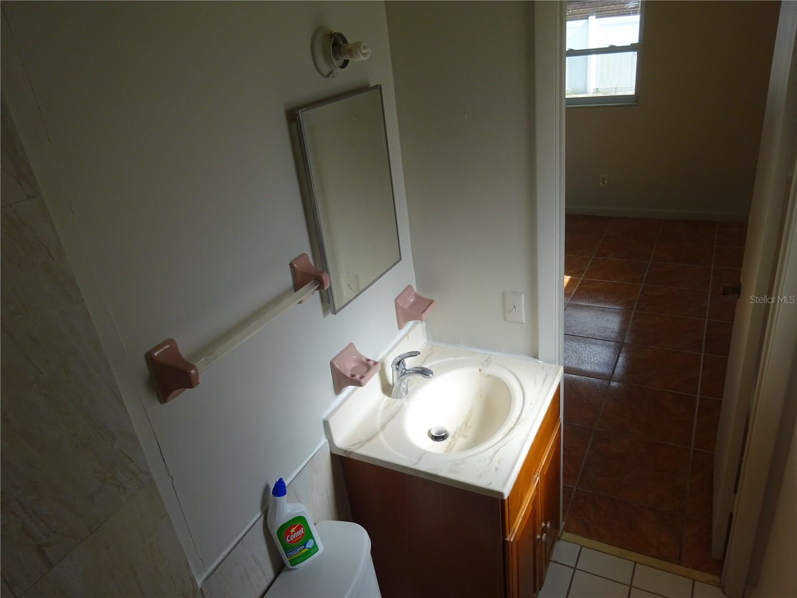 4307 E Osborne Ave Property Photo 10