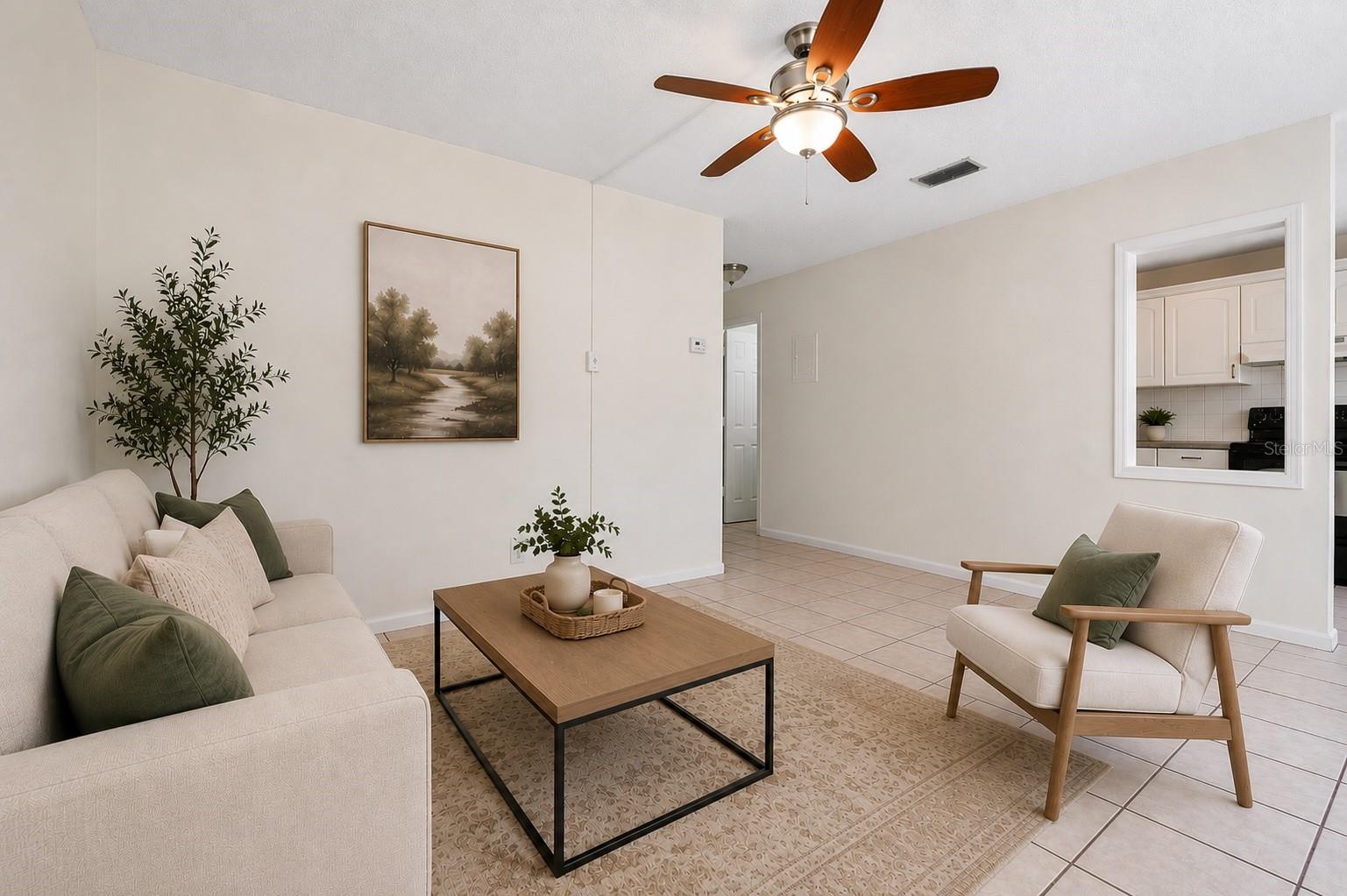 5225 Peach Ave Property Photo 3