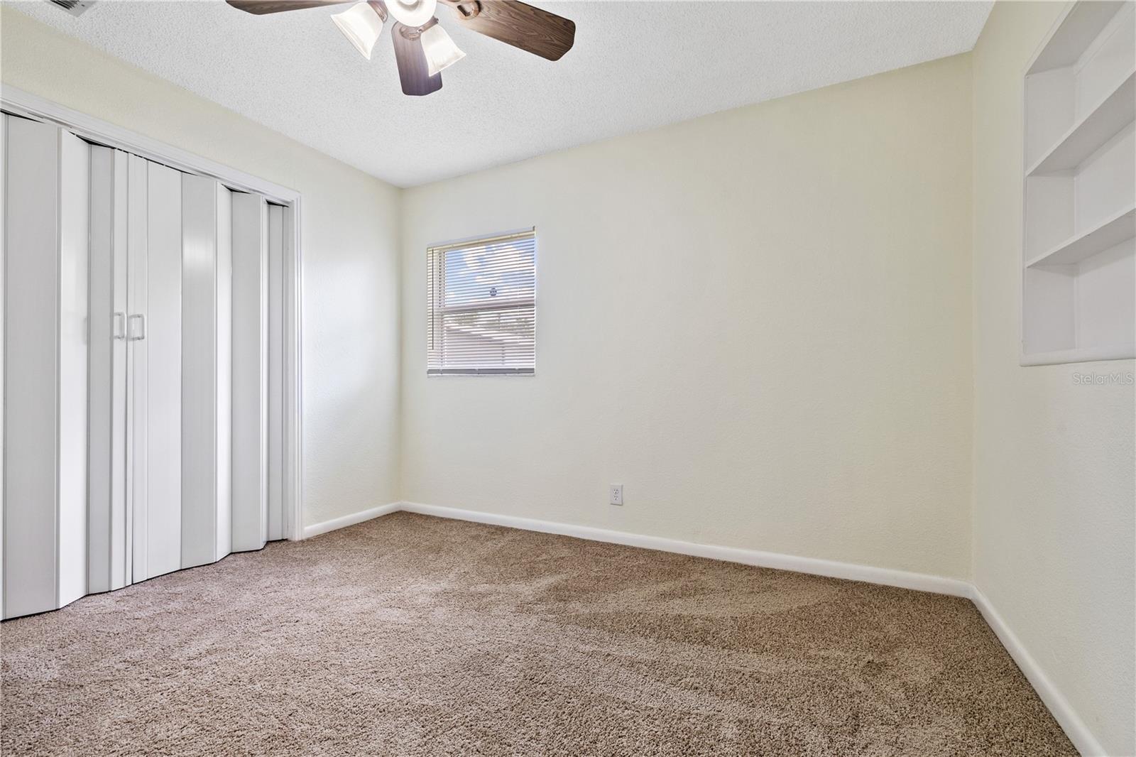 5225 Peach Ave Property Photo 14
