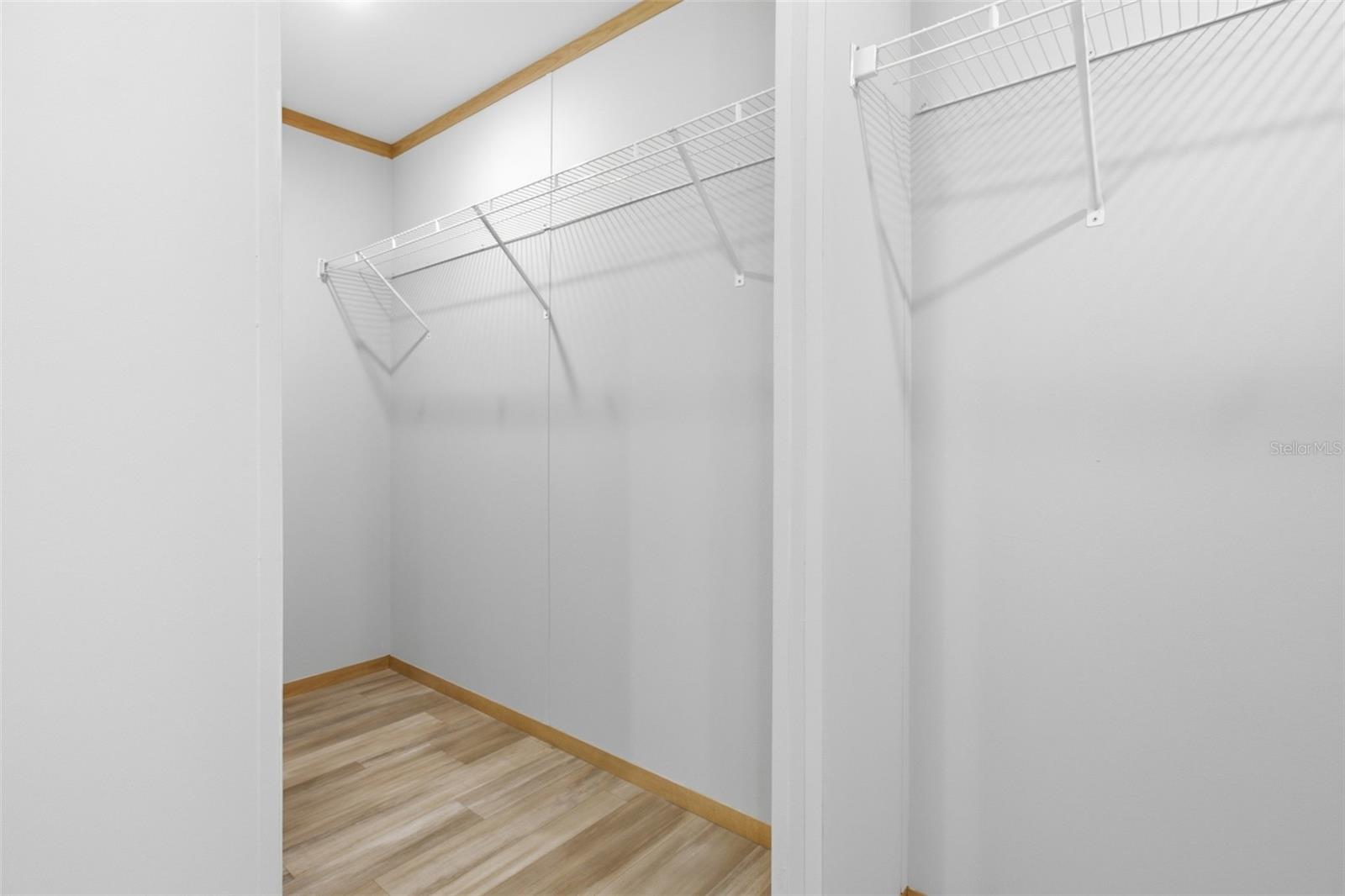 18104 Nicholas Ave Property Photo 18