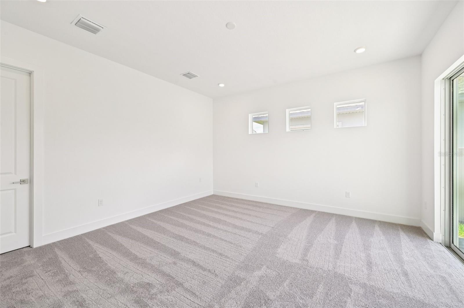 8230 Golden Beach Ct Property Photo 17