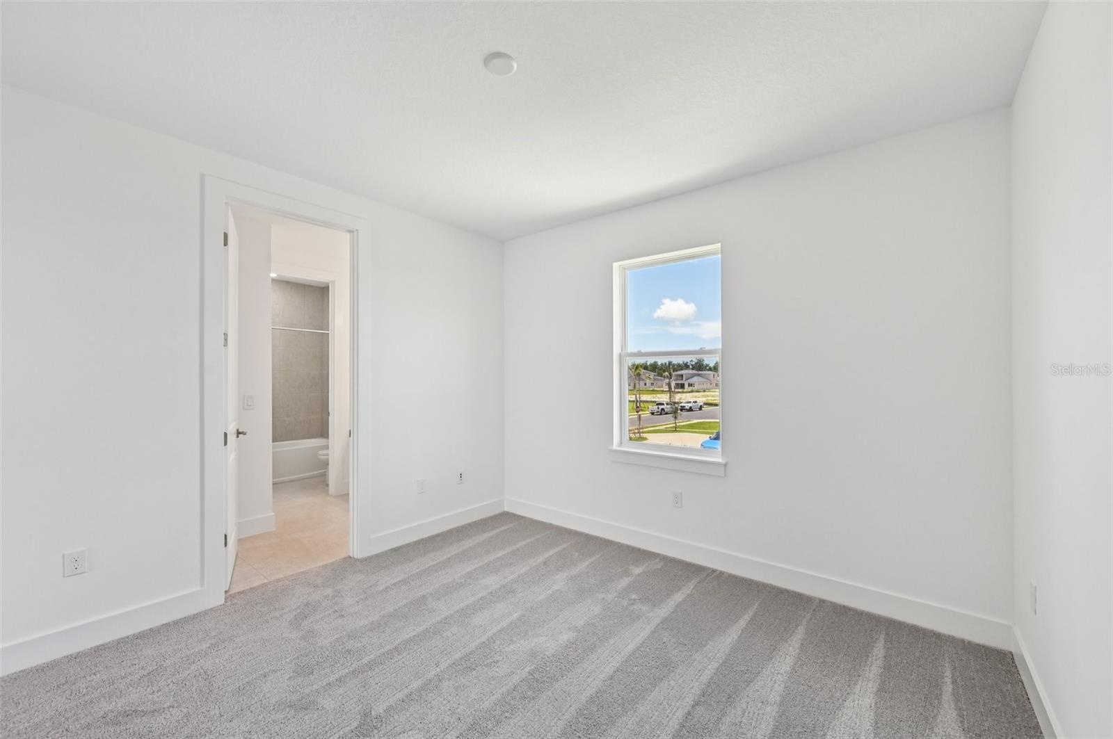 8230 Golden Beach Ct Property Photo 33