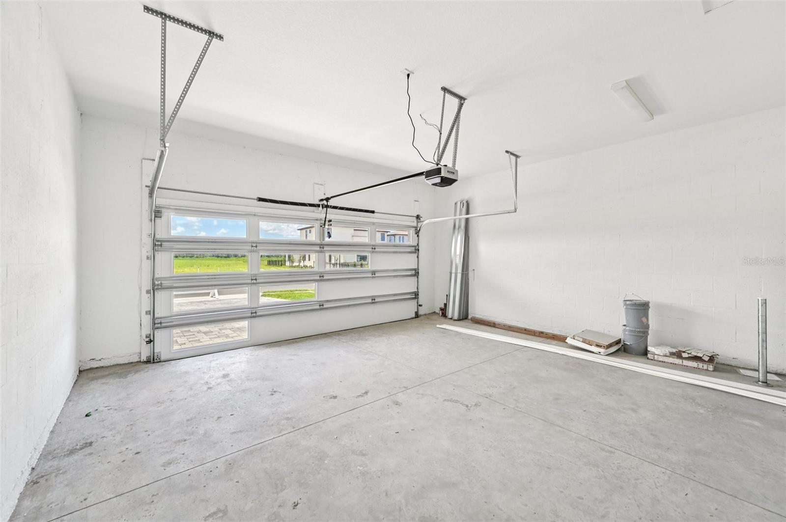 8230 Golden Beach Ct Property Photo 40