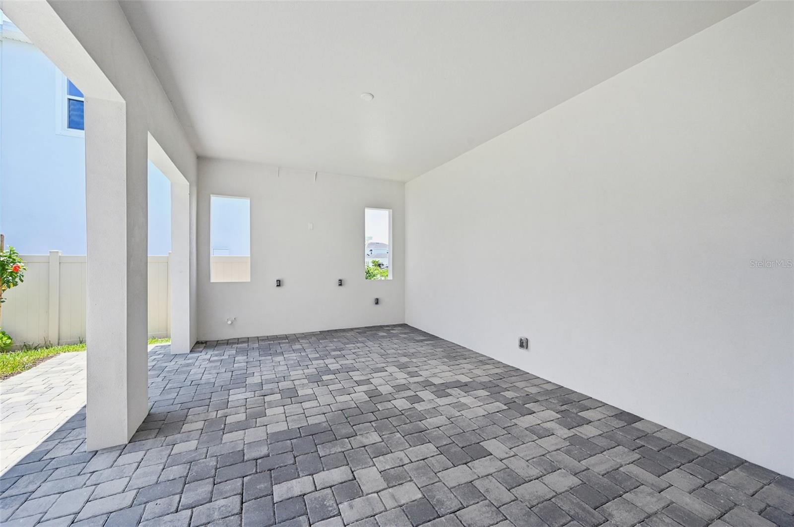 8230 Golden Beach Ct Property Photo 43
