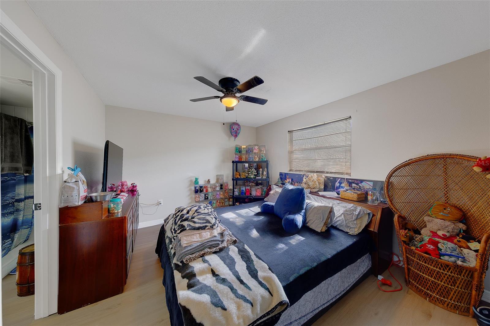 153 New York Ave Property Photo 15