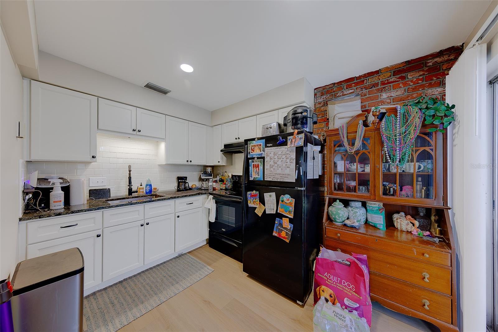 153 New York Ave Property Photo 36