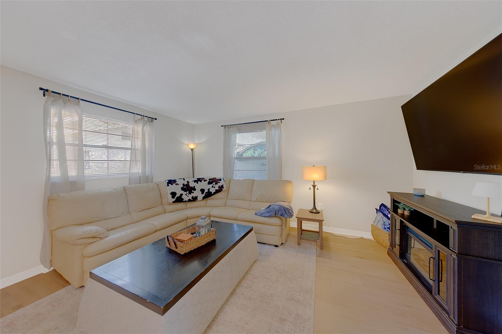 153 New York Ave Property Photo 42