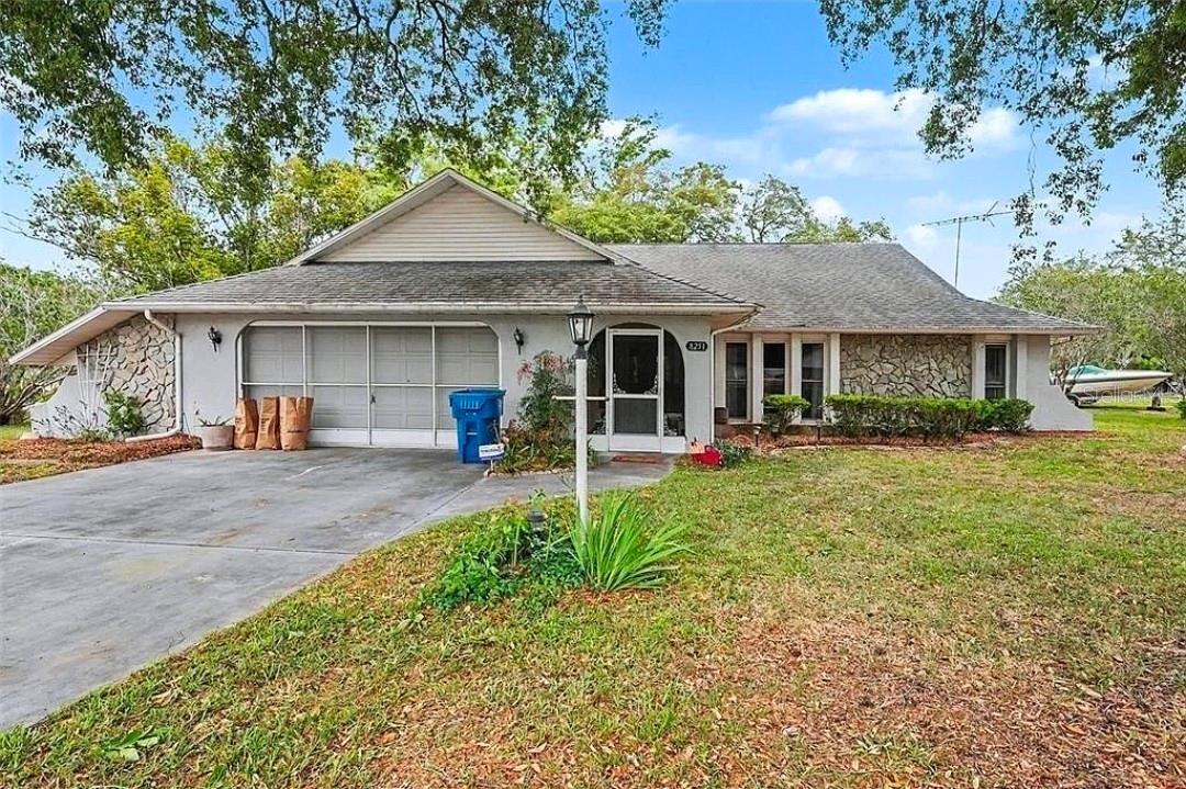 8251 EARLSHIRE LN Property Photo 1