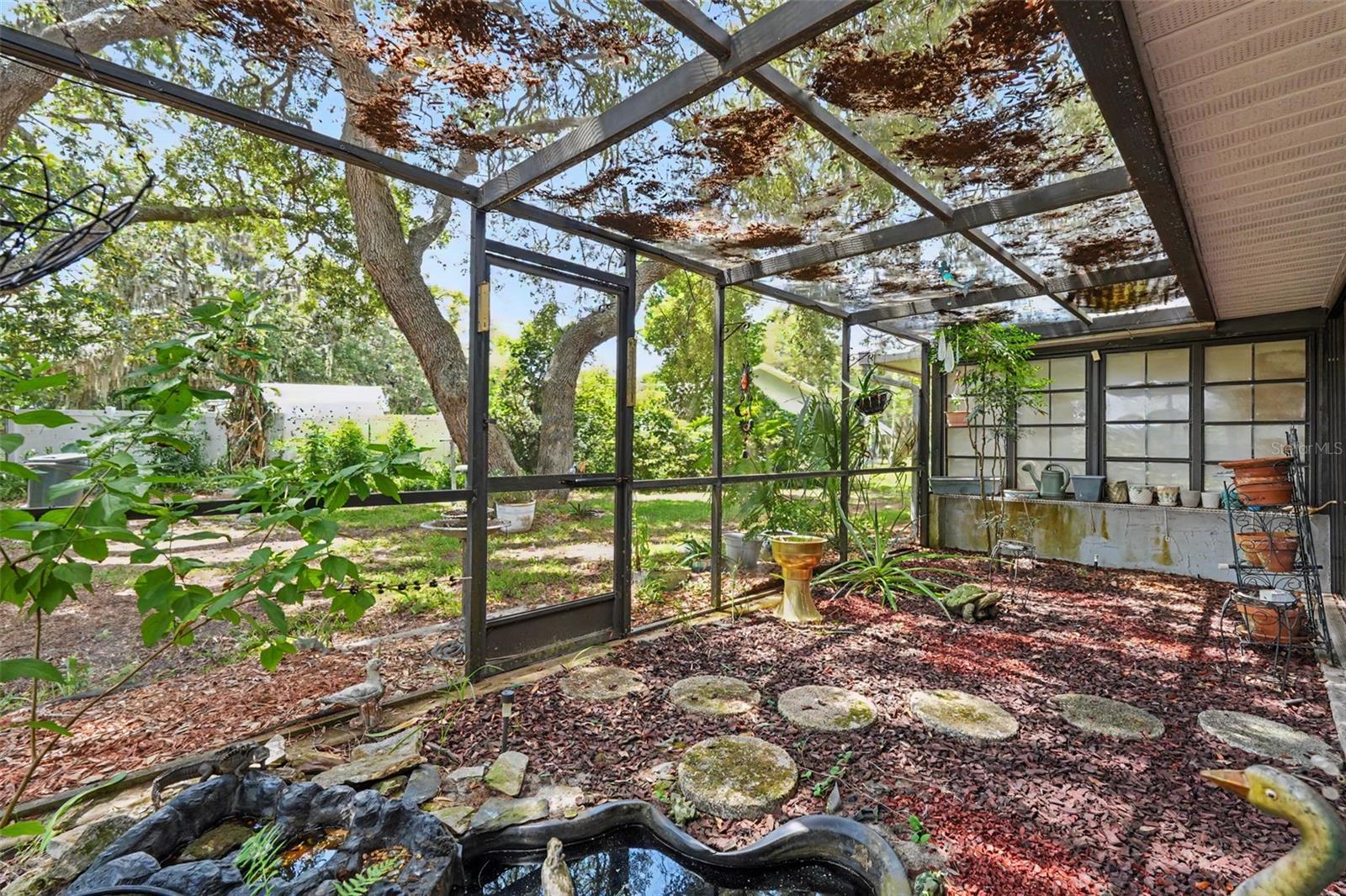 8251 Earlshire Ln Property Photo 10