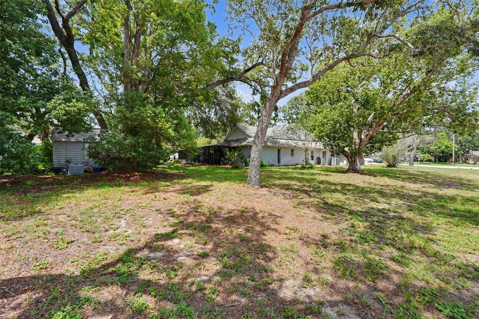 8251 Earlshire Ln Property Photo 40
