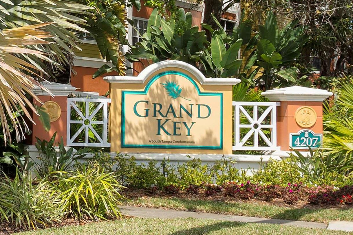 4207 S Dale Mabry Hwy #6107 Property Photo 1