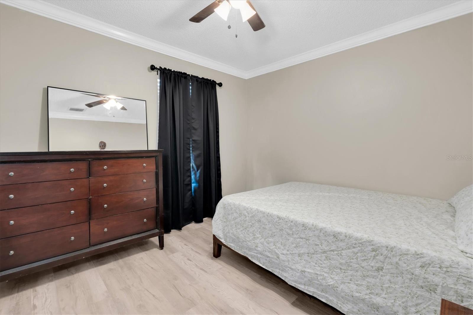 1901 Landside Dr Property Photo 33