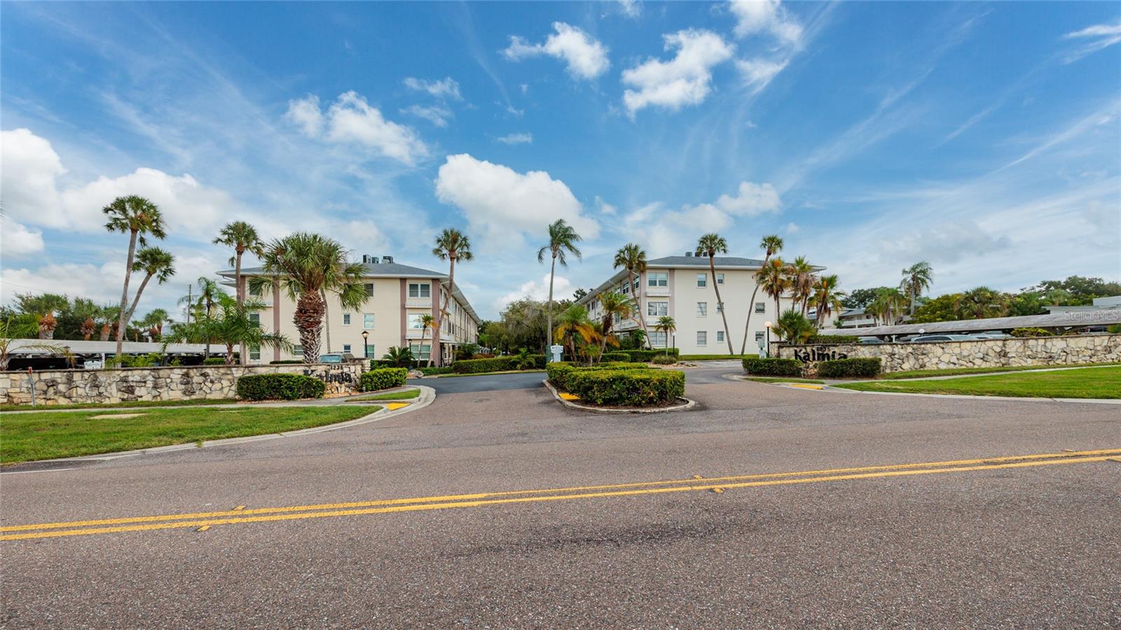 1235 S Highland Ave #2-301 Property Photo 4