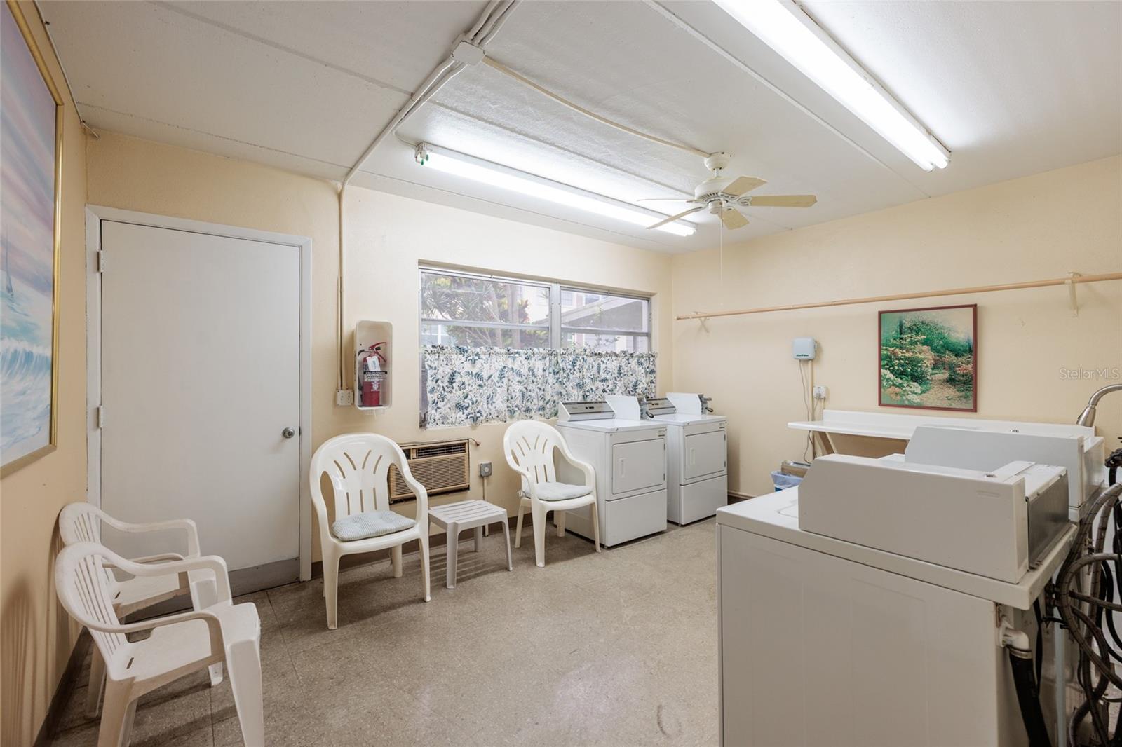 1235 S Highland Ave #2-301 Property Photo 24