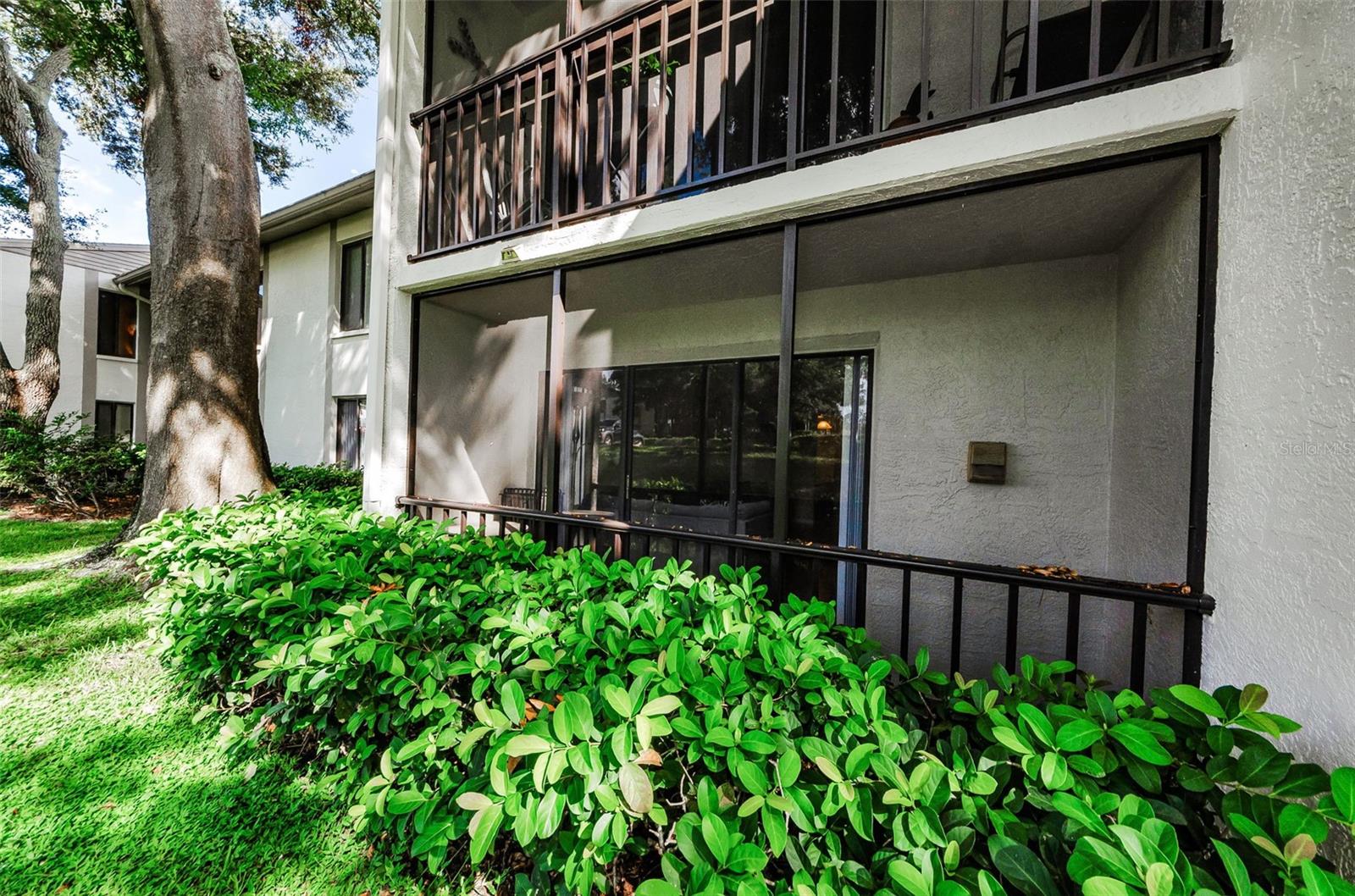2575 PINE RIDGE WAY S #E1 Property Photo 1