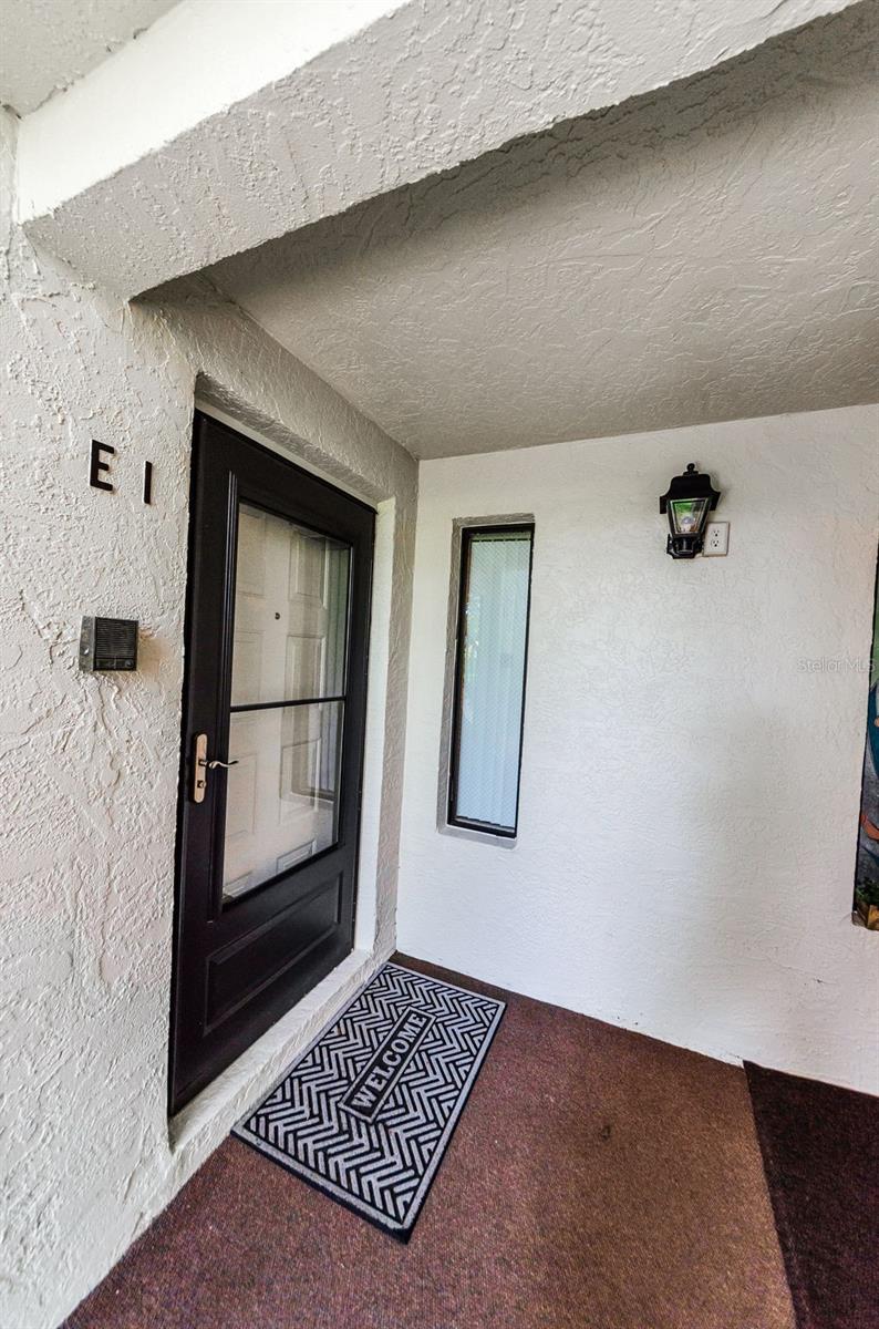 2575 Pine Ridge Way S #e1 Property Photo 2