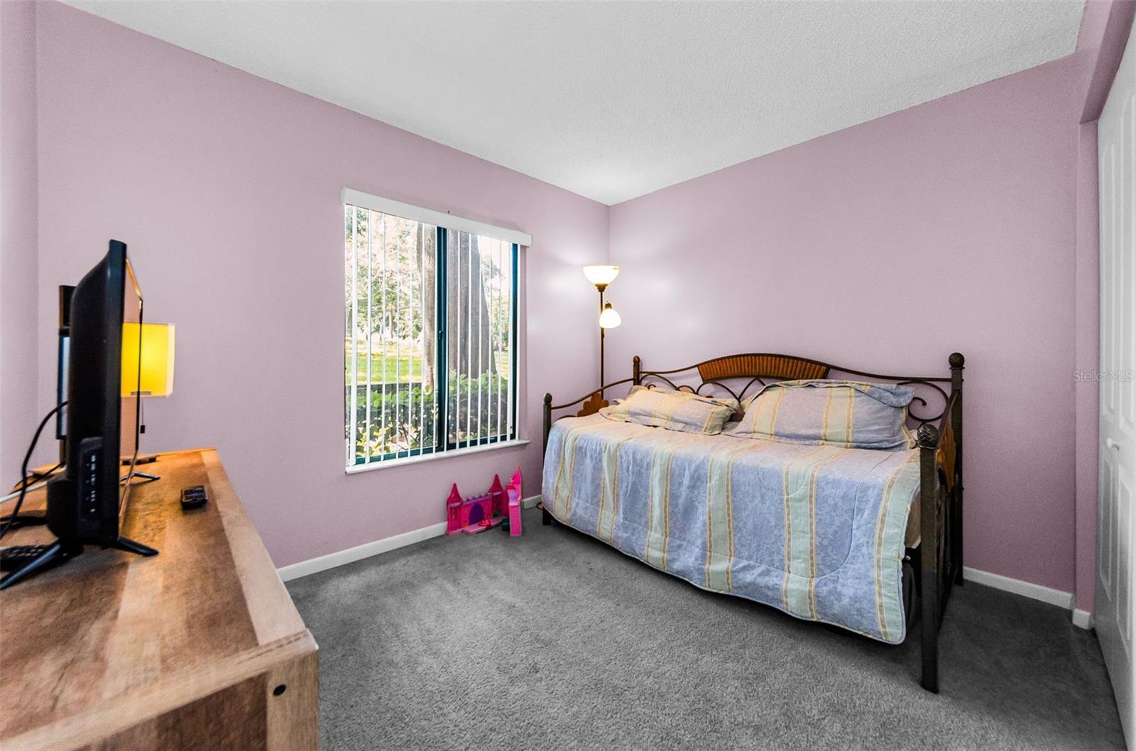 2575 Pine Ridge Way S #e1 Property Photo 12