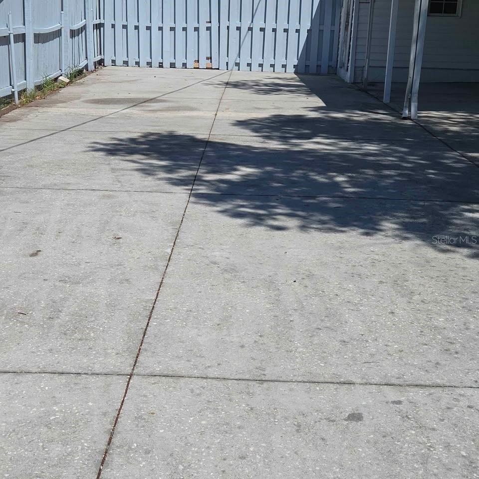 TB8532815 Property Photo 4
