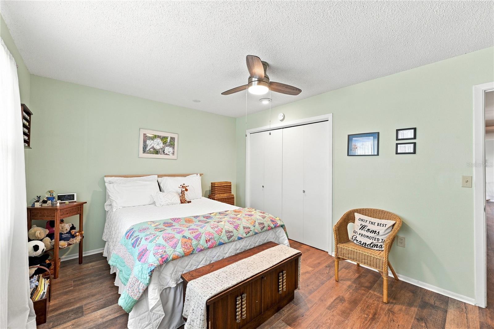 1405 Hacienda Dr Property Photo 23