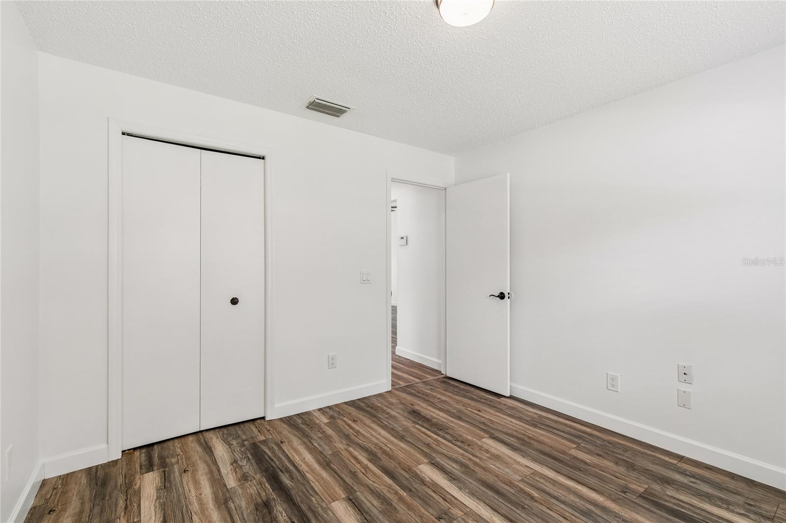 2604 W Kirby St Property Photo 30