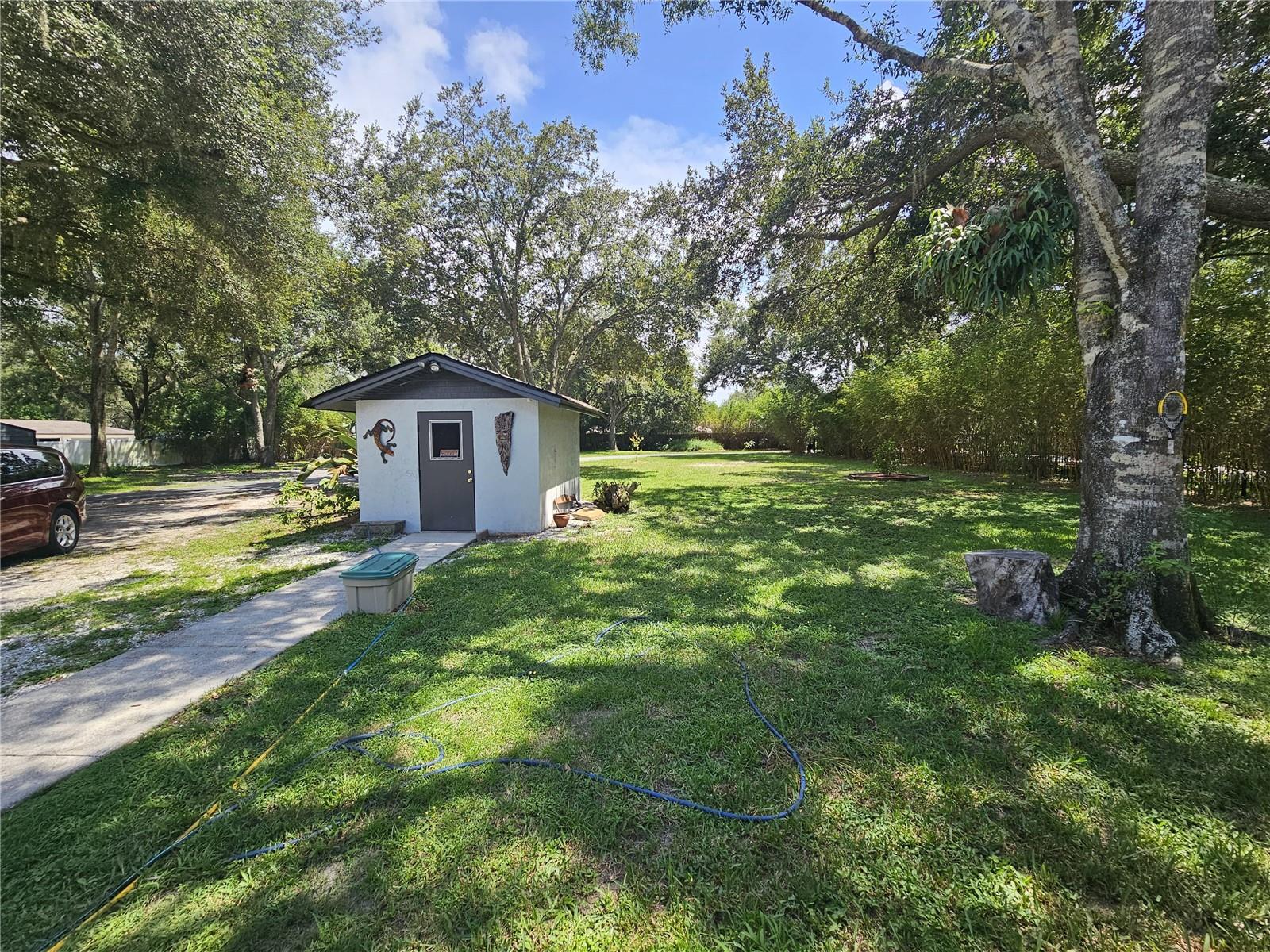 16109 Indian Mound Rd Property Photo 5
