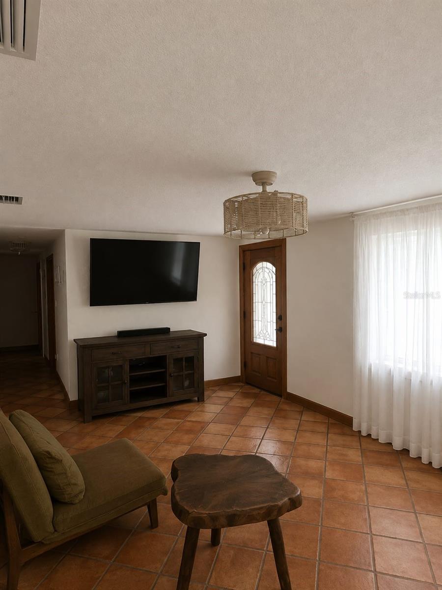16109 Indian Mound Rd Property Photo 10