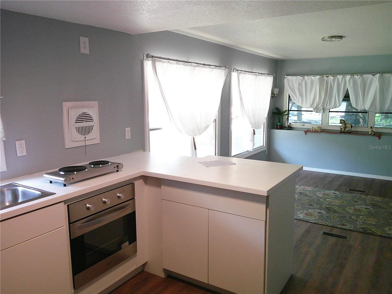 6250 Connecticut St Property Photo 4