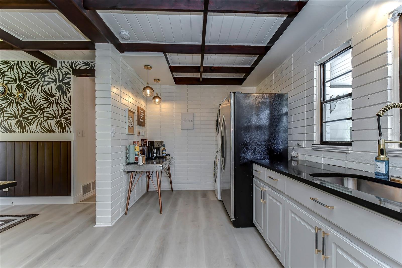 4701 N Willis St Property Photo 9