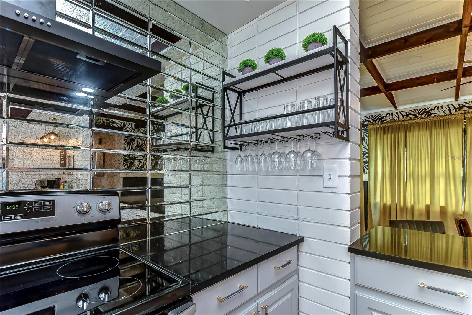4701 N Willis St Property Photo 13