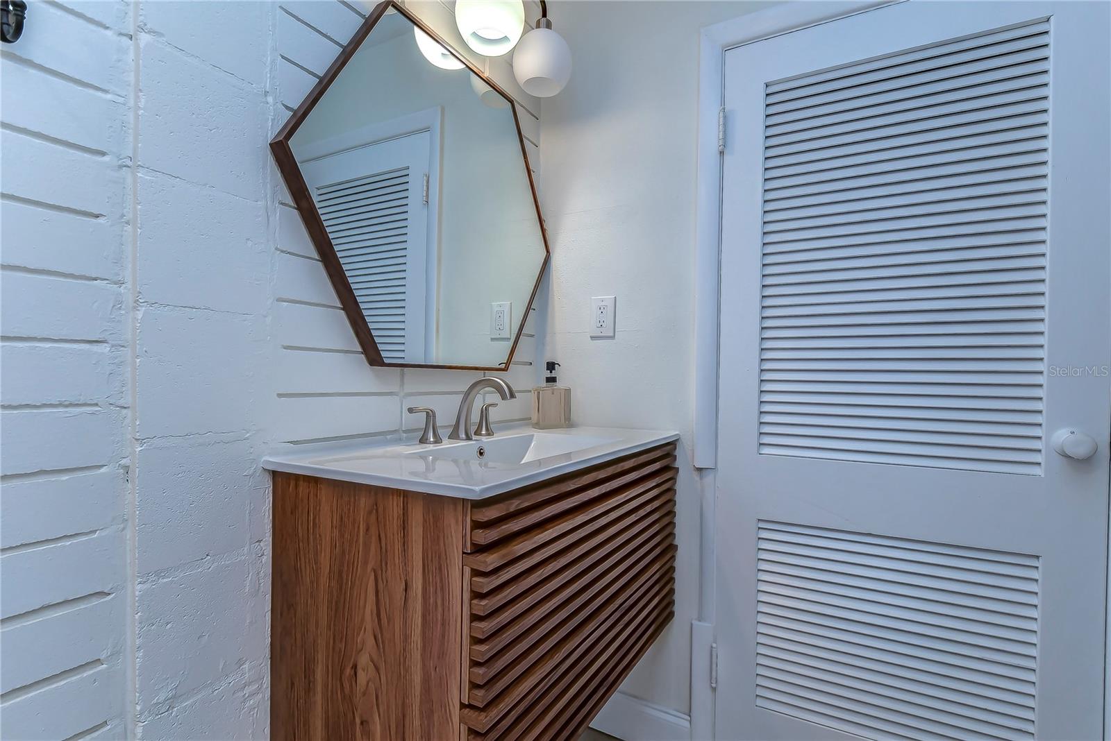 4701 N Willis St Property Photo 34