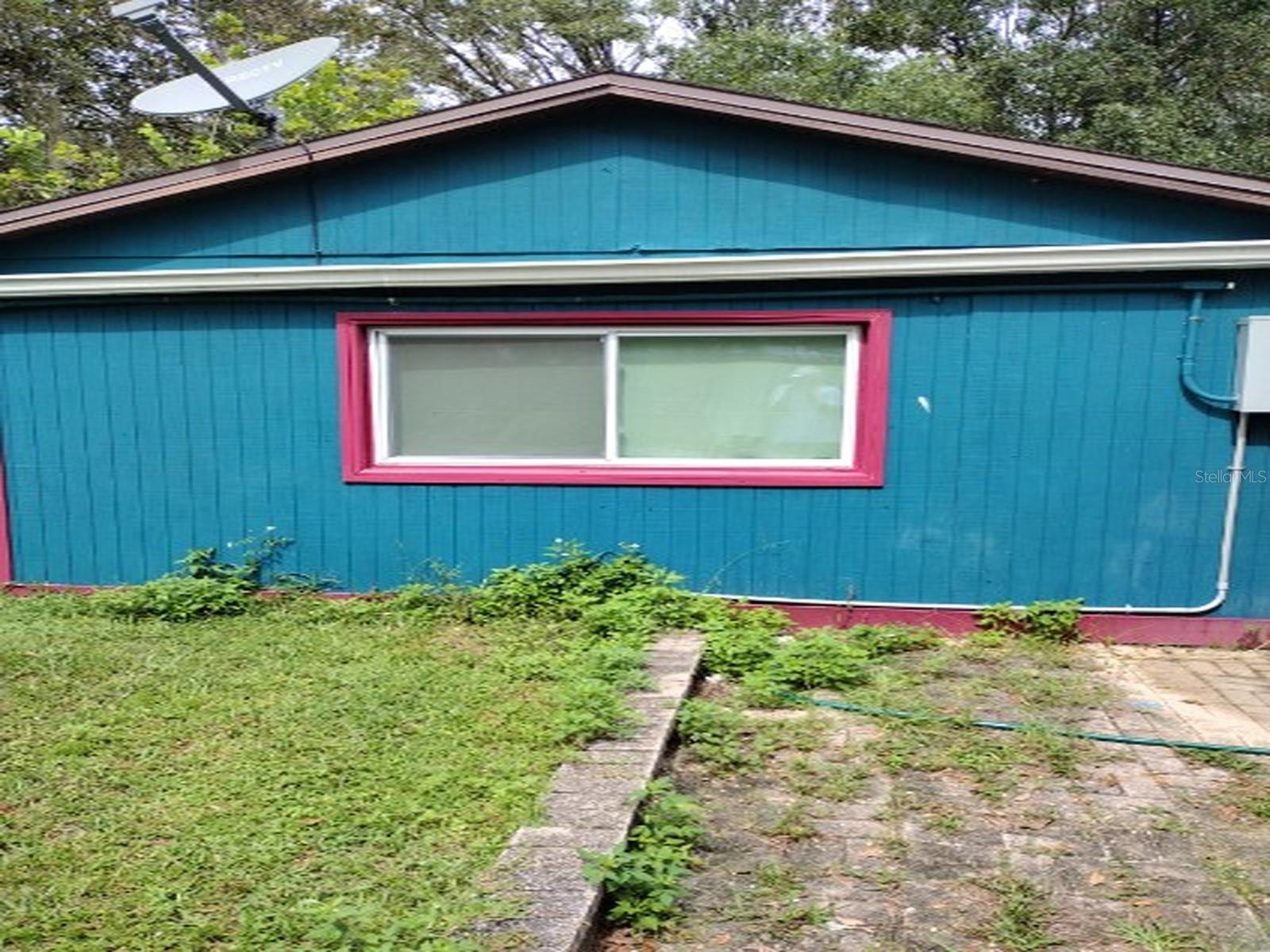 18334 Spencer Rd Property Photo 9