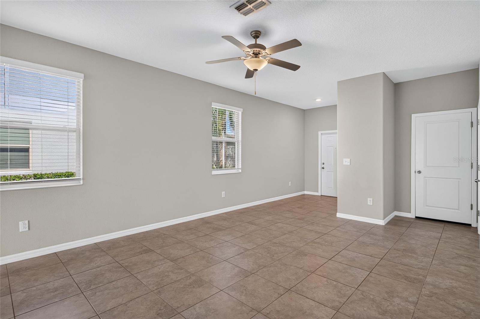 7617 Ginger Lily Ct Property Photo 12