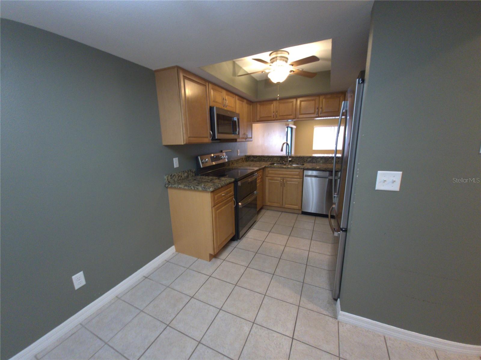 2721 Countryside Blvd #102 Property Photo 27