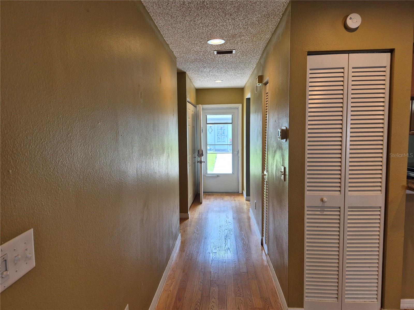 2721 Countryside Blvd #102 Property Photo 30