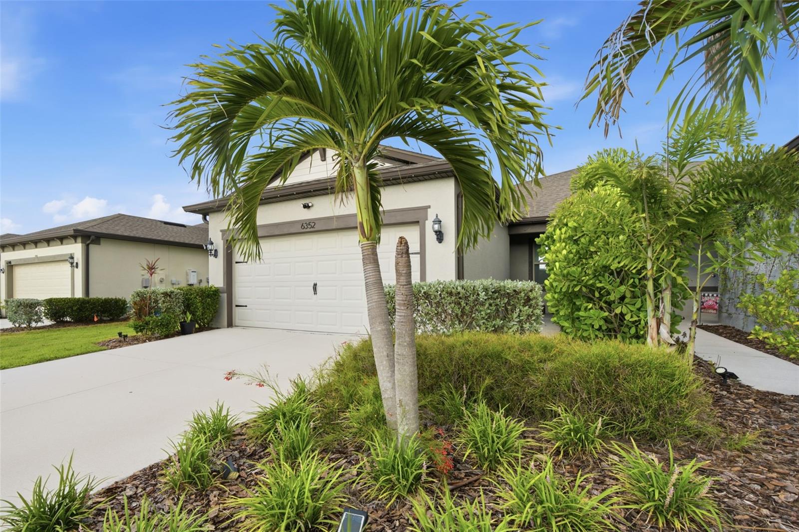 6352 Mooring Line Cir Property Photo 1