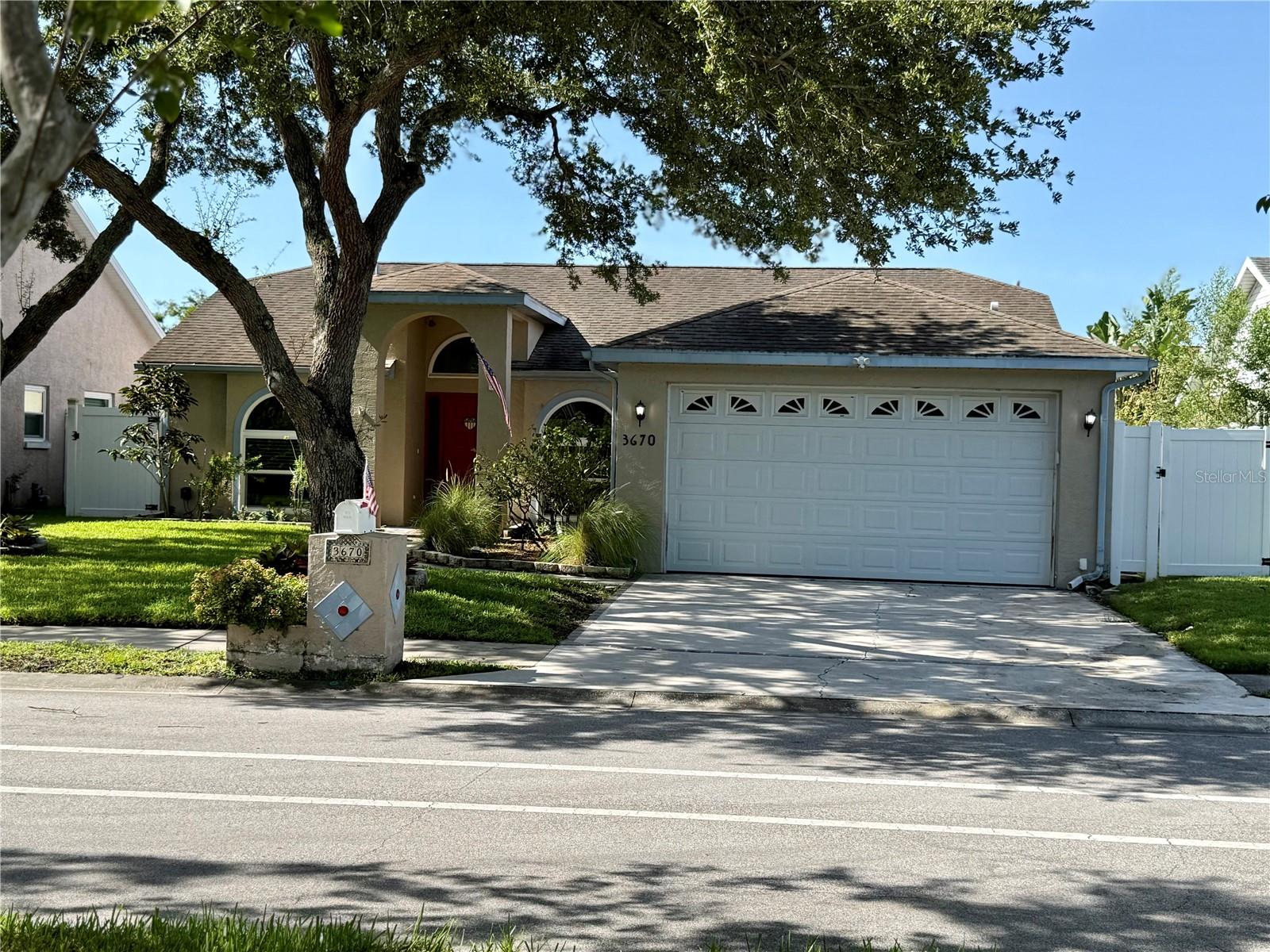 3670 Lake Blvd Property Photo 1