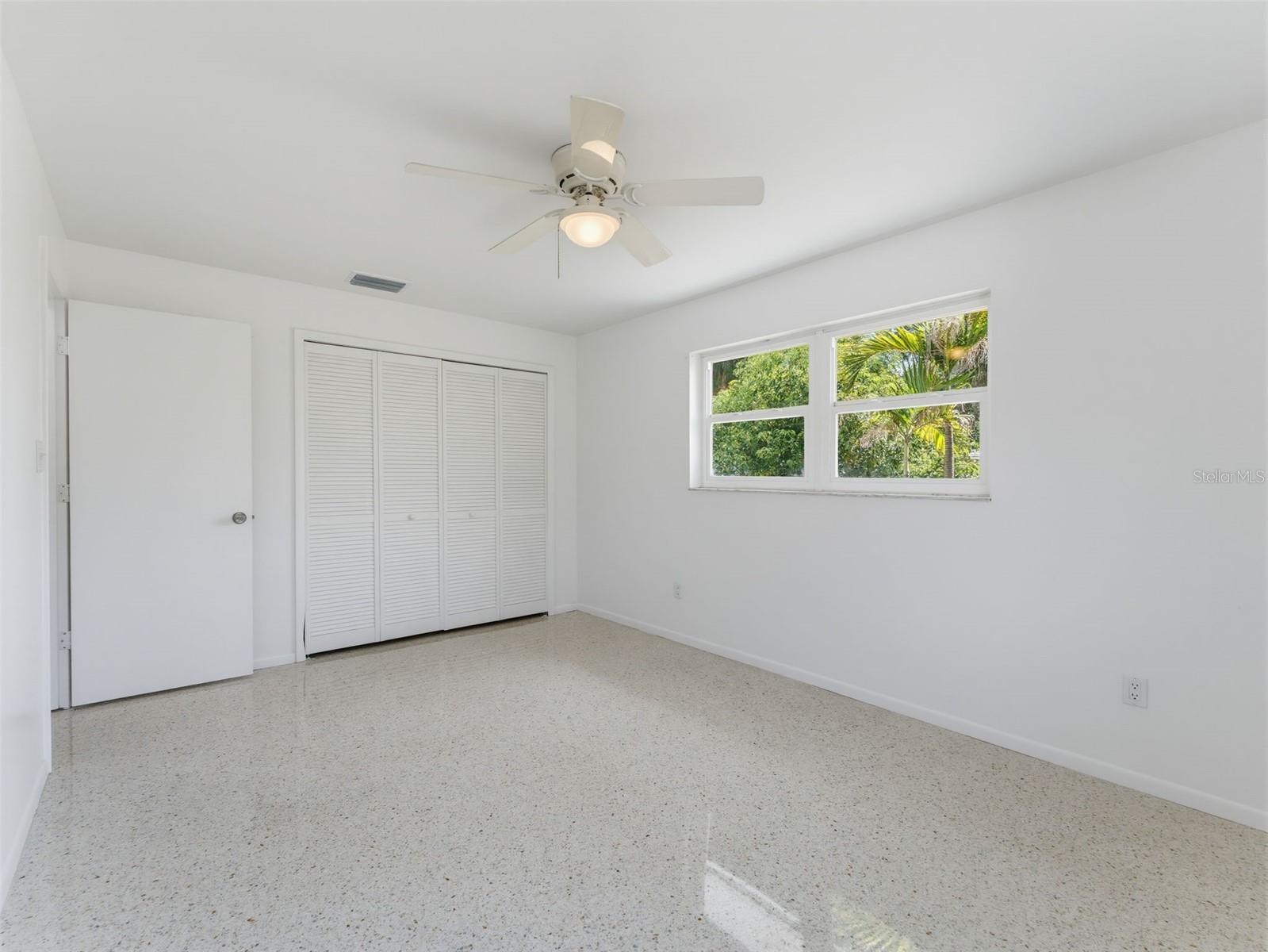 2373 Forest Dr Property Photo 38
