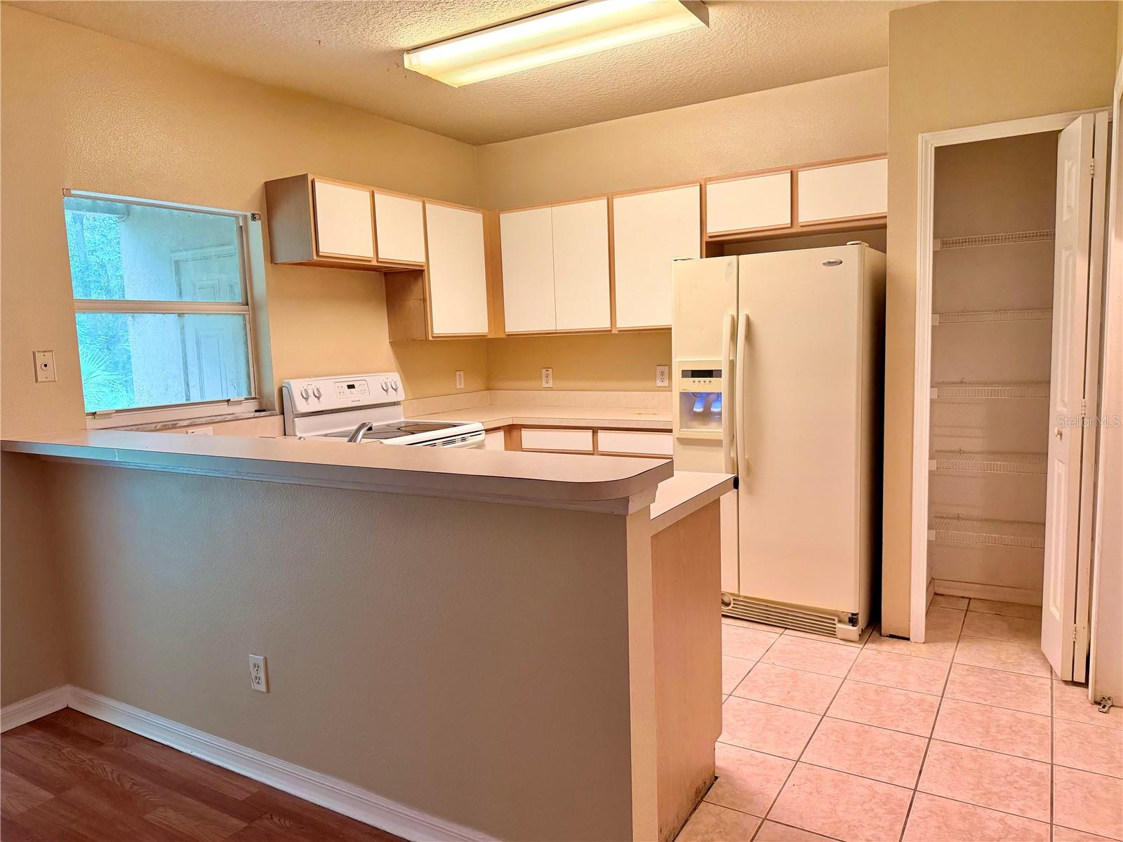 30209 Swinford Ln Property Photo 7