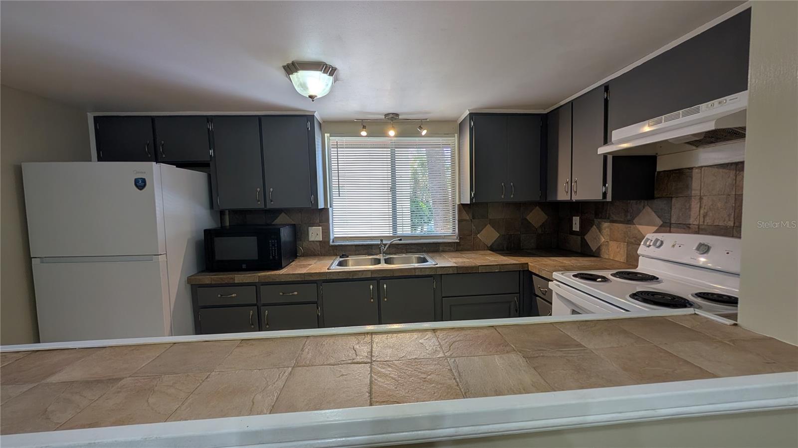 8605 Champlain Ct #84 Property Photo 5