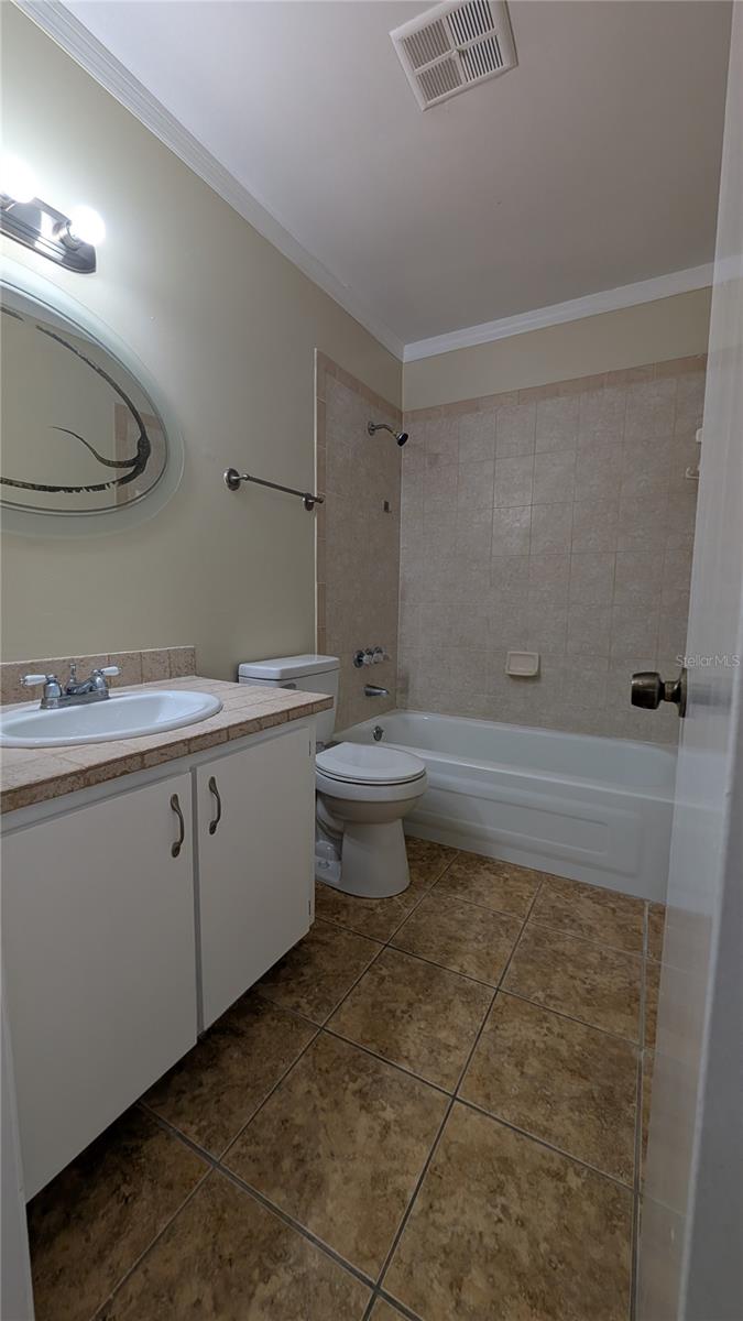 8605 Champlain Ct #84 Property Photo 7
