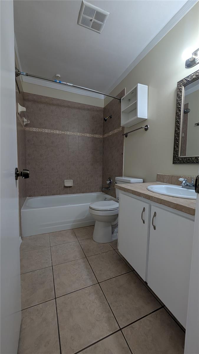 8605 Champlain Ct #84 Property Photo 9