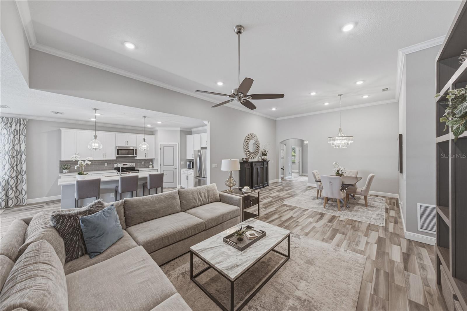 TB8532897 Property Photo 4