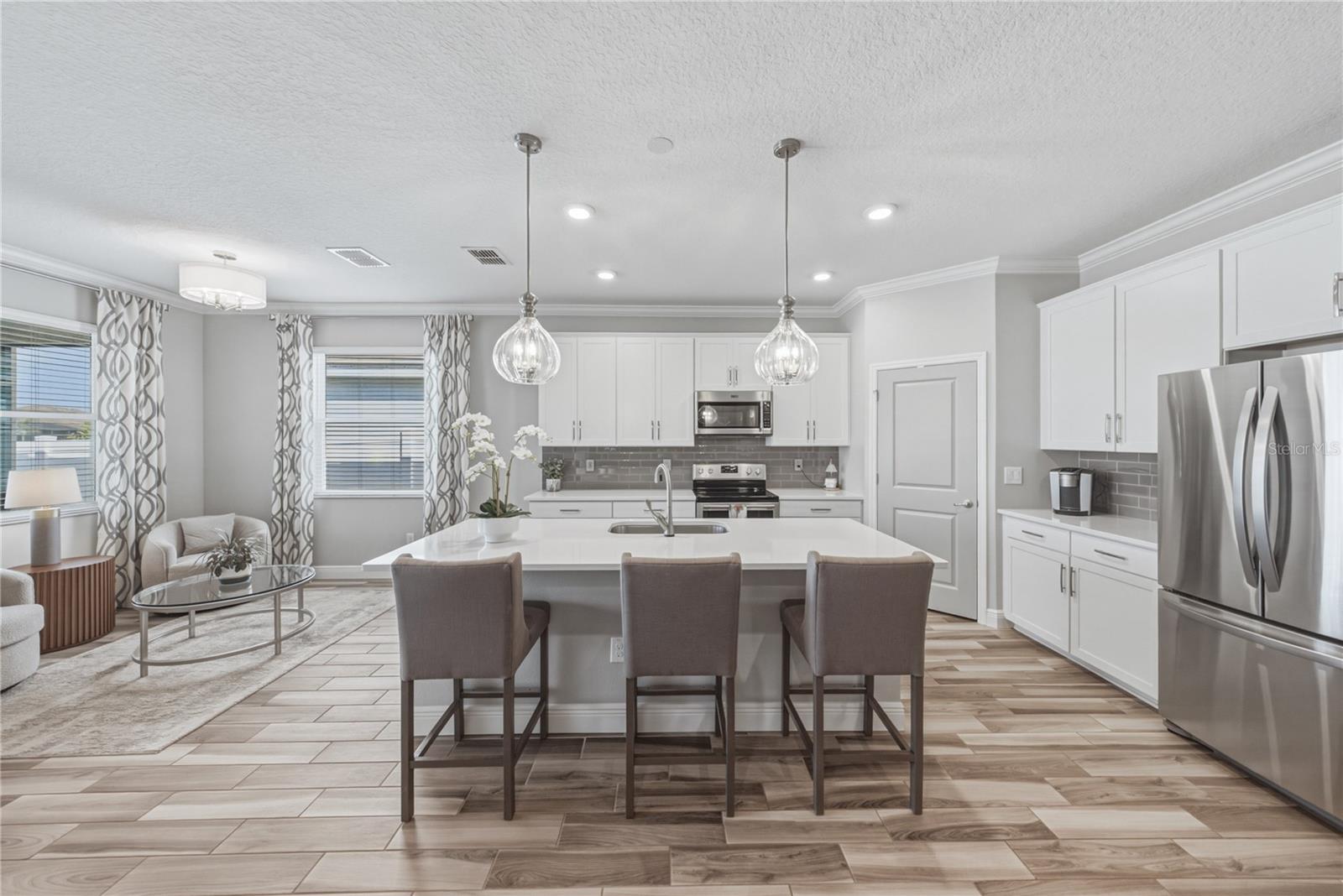 TB8532897 Property Photo 13