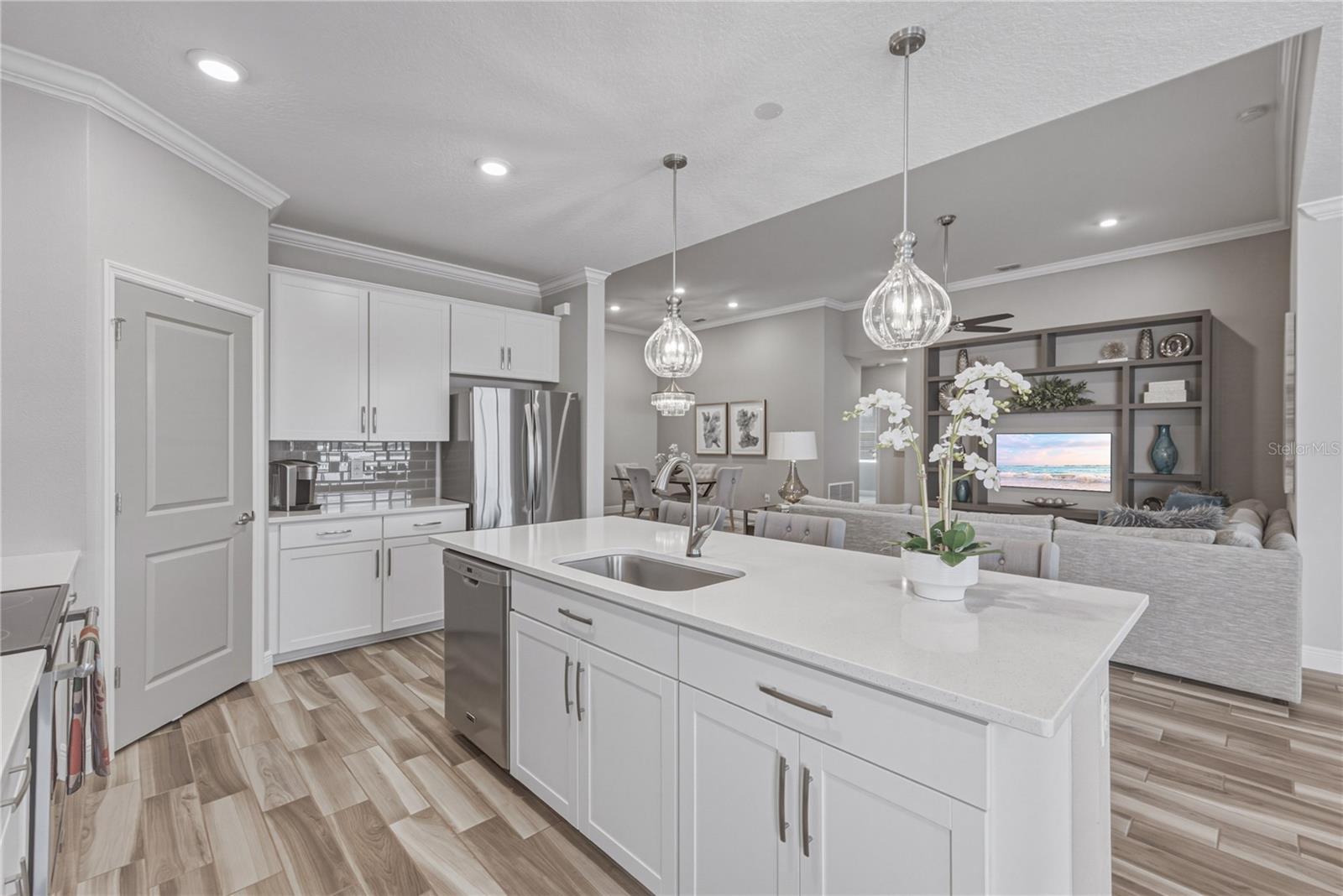 TB8532897 Property Photo 14