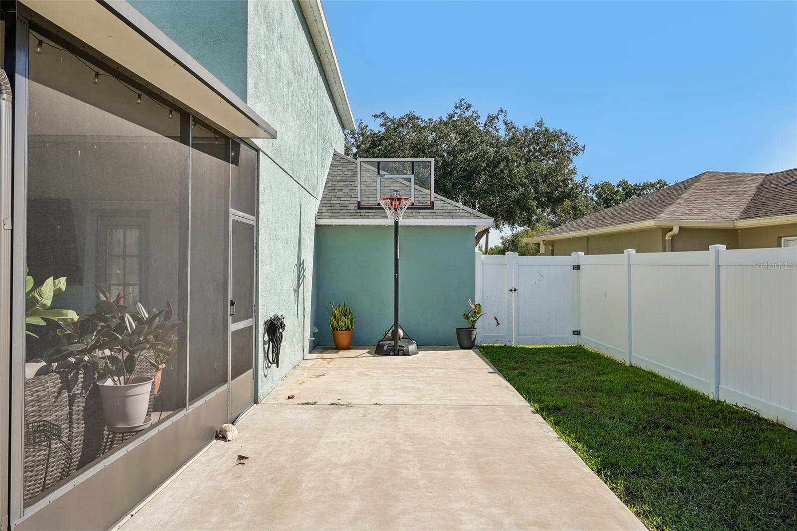 205 Rosana Dr Property Photo 35