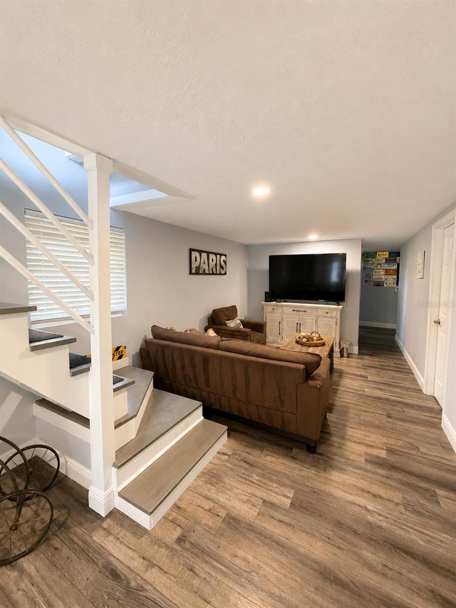 17430 Blackwell Ln Property Photo 18