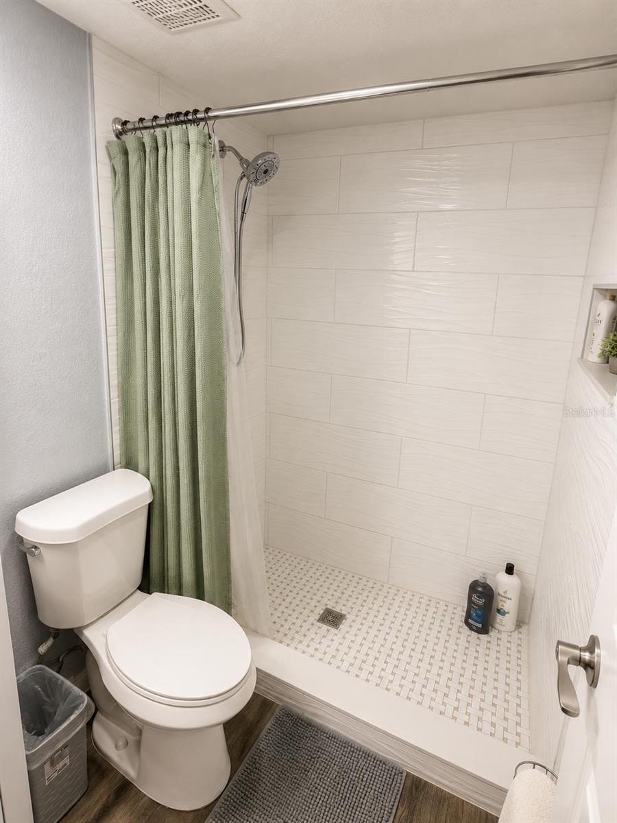 17430 Blackwell Ln Property Photo 52