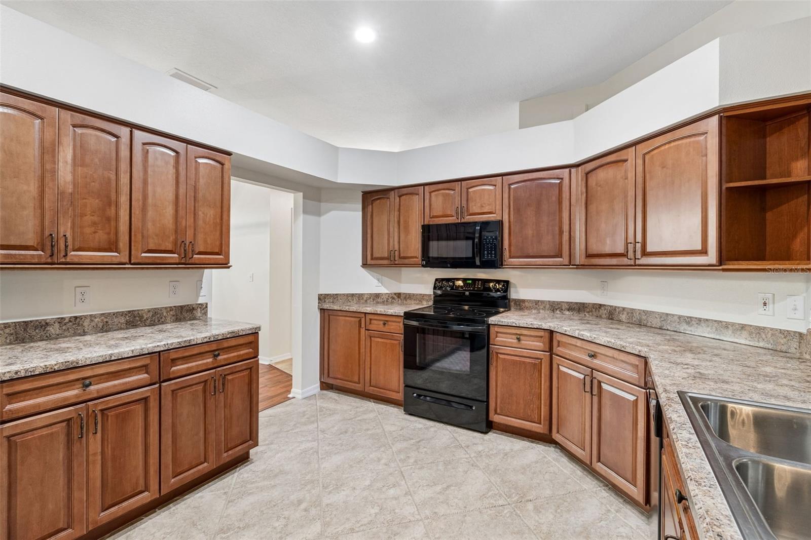 5306 Waterleaf Ct Property Photo 13
